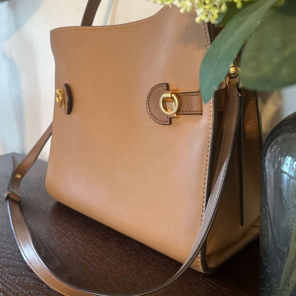Tory Burch Lee Radziwill Tiramisu Small Satchel - Gently Used a Few Times - Picture 5 of 16